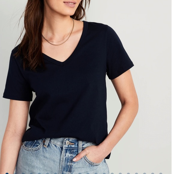 NWT OLD NAVY EveryWear V-Neck T-Shirt Color: In The Navy - Picture 2 of 8